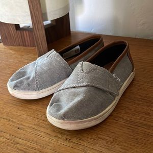 Toms toddler slip on shoes